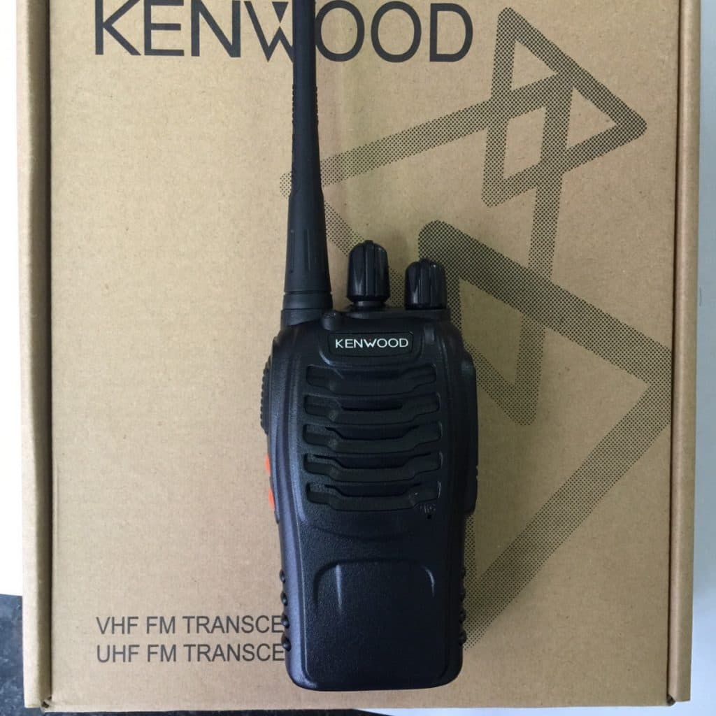 may-bo-dam-cam-tay-kenwood-tk-608-gia-re Máy bộ đàm cầm tay Kenwood tk 608 giá rẻ, chất lượng