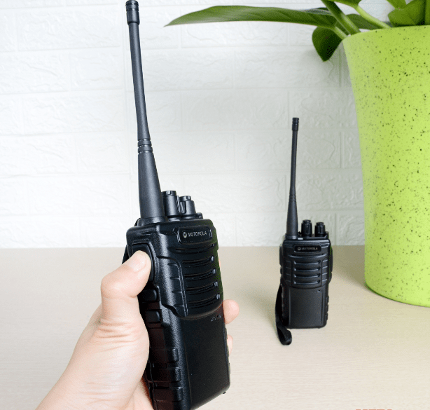 Mua máy bộ đàm motorola gp 1688 tại Song Bảo Phát để đảm bảo uy tín, giá rẻ nhất thị trường